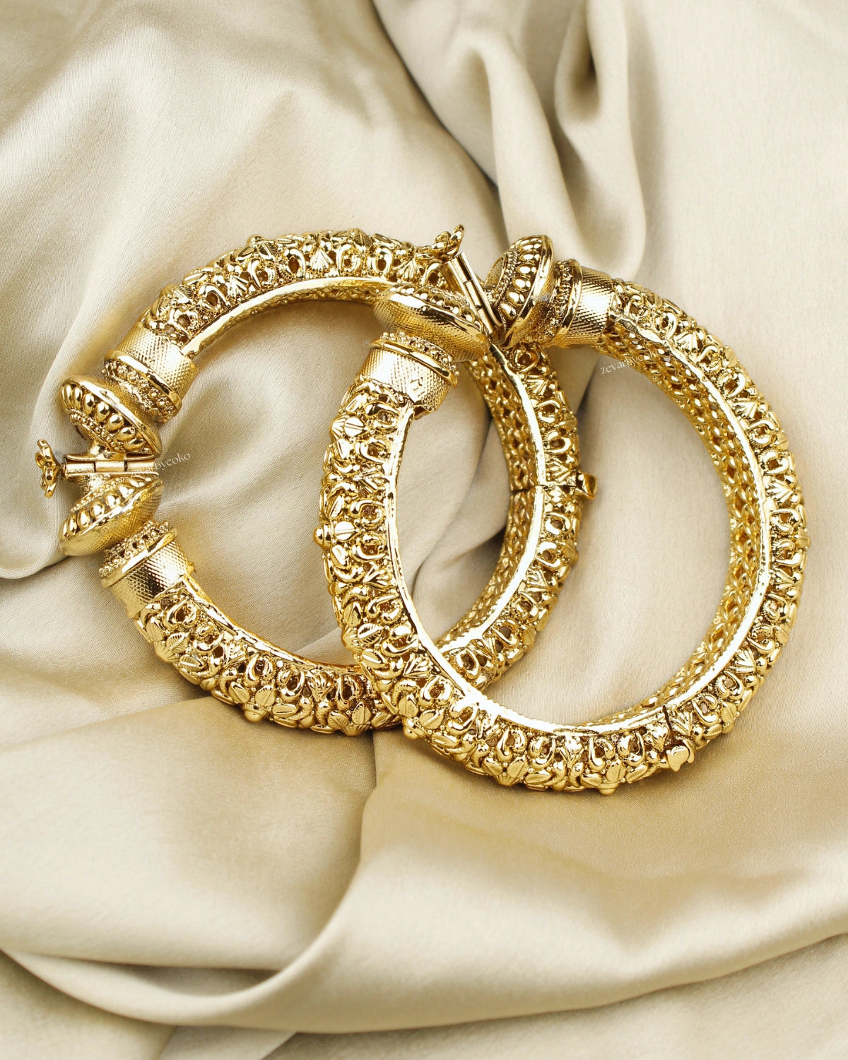 COKO's Heritage Openable Bangles Set of 2- Mehera