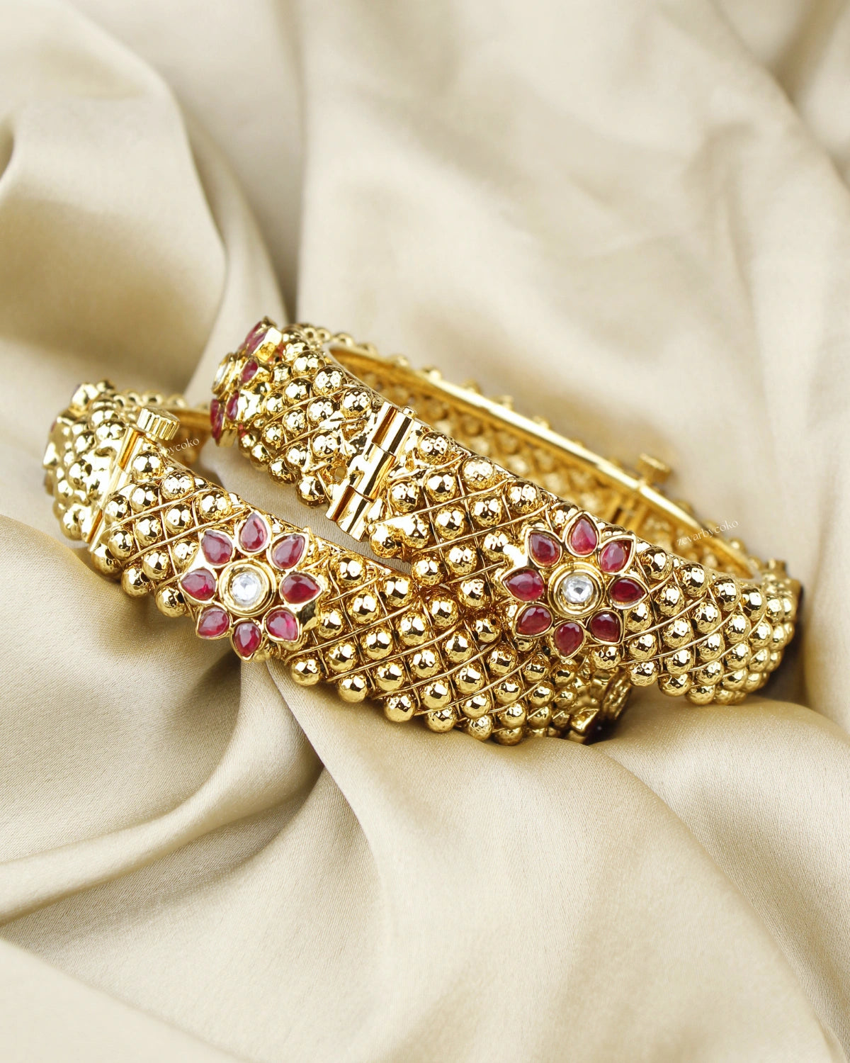 COKO's Heritage Openable Bangles Set of 2- Maini