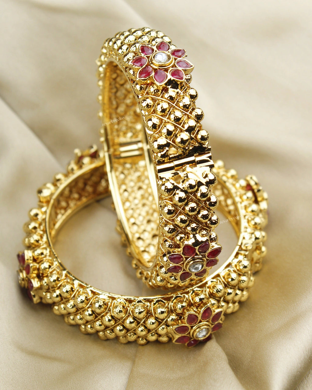 COKO's Heritage Openable Bangles Set of 2- Maini
