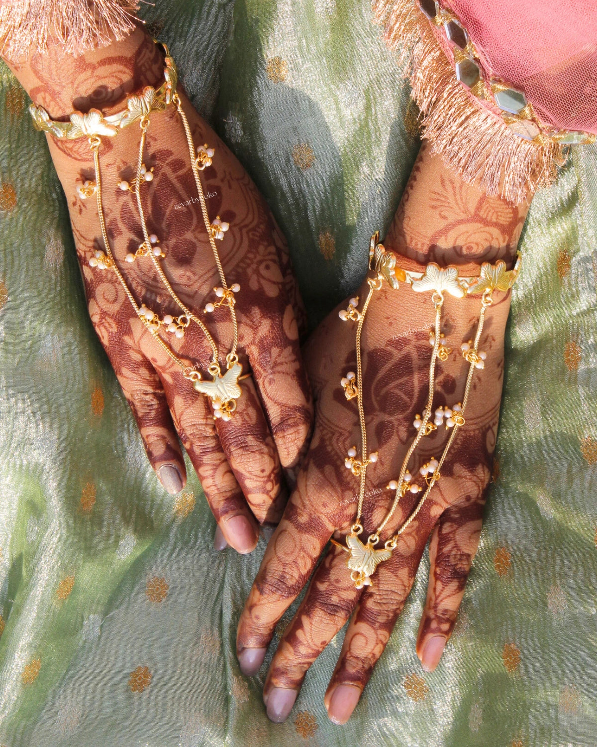 Coko's Titli Pearl Hathphool - Set of 2