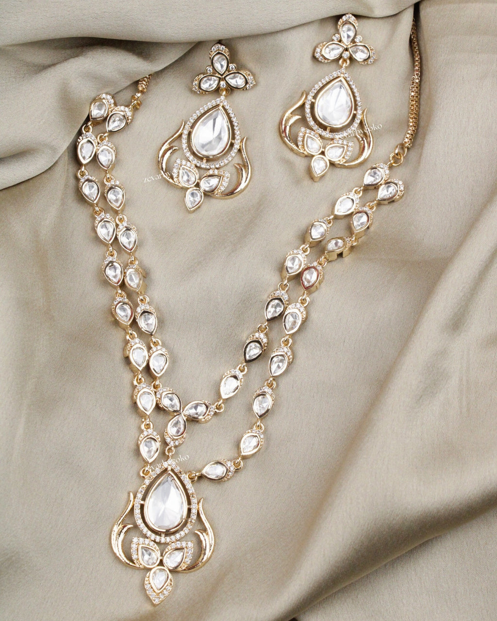 COKO's Carat Moissanite Polki Necklace Set- Nimisha