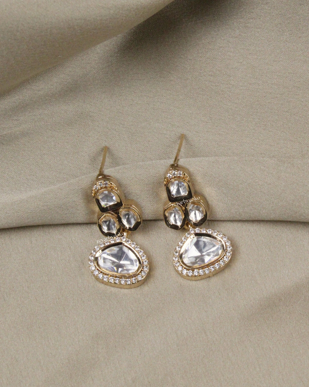 COKO's Carat Moissanite Polki Necklace Set- Nivedita