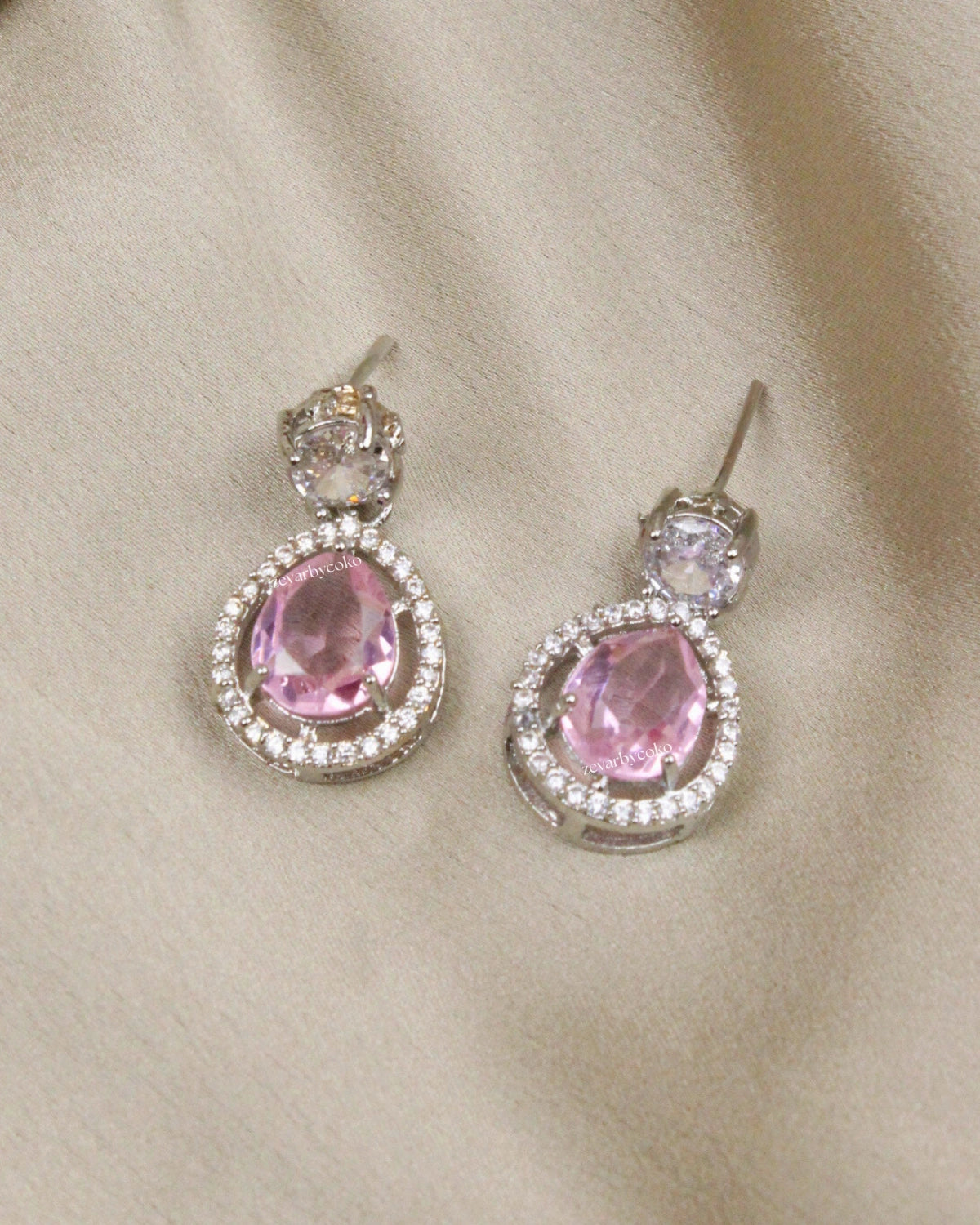 COKO's American Diamond Zircon Necklace set - Vamika