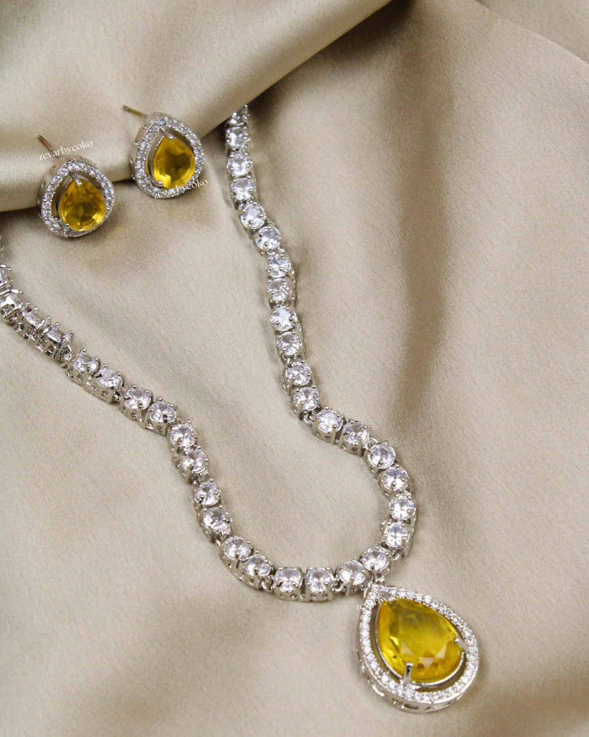 COKO's Eardrop American Diamond Necklace set - Vaishali