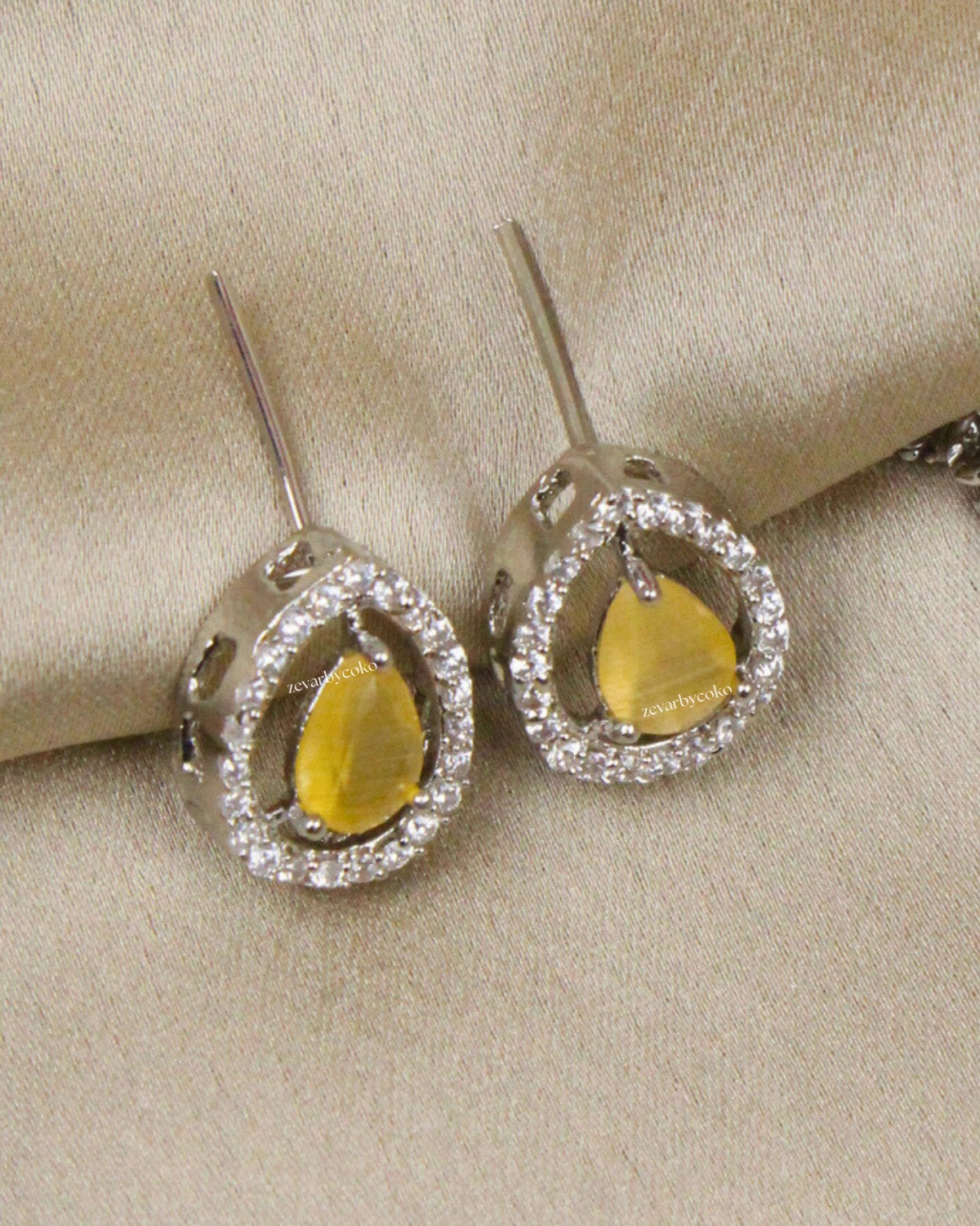 COKO's American Diamond Zircon Necklace set - Vagisha
