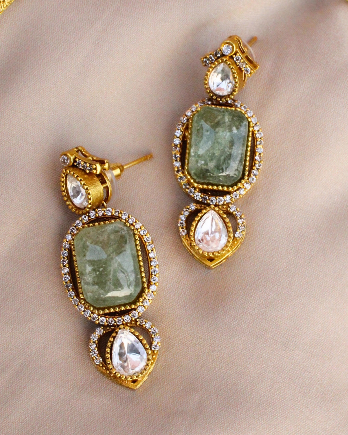 Coko's Virasat Sabya-Inspired Heritage Necklace Set