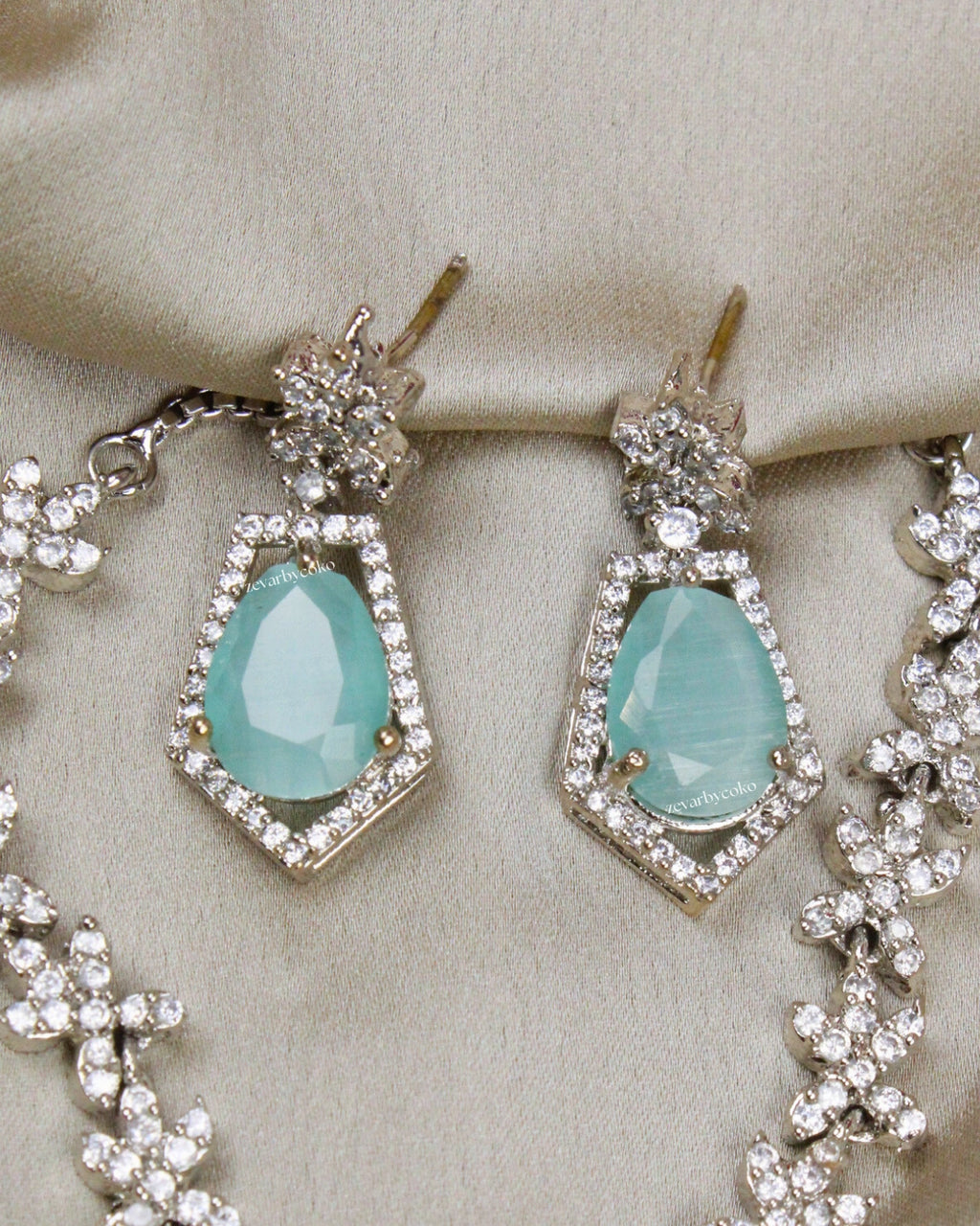 COKO's American Diamond Zircon Necklace set - Vaaruni