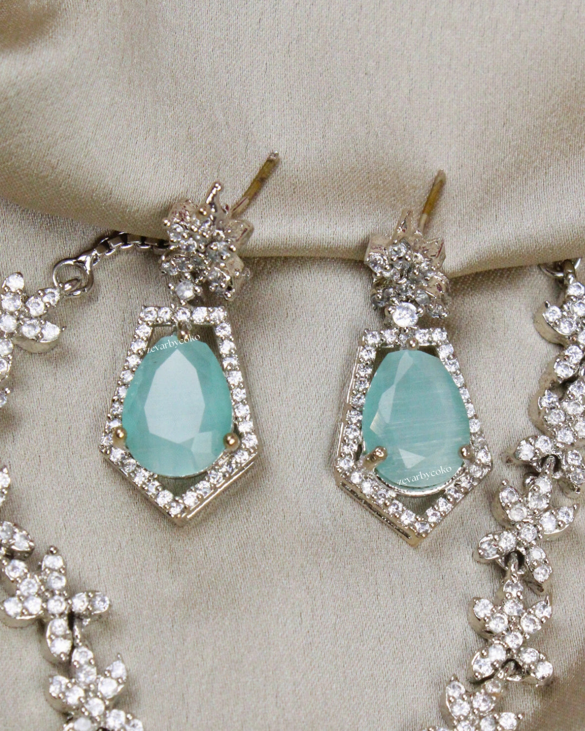 COKO's American Diamond Zircon Necklace set - Vaaruni