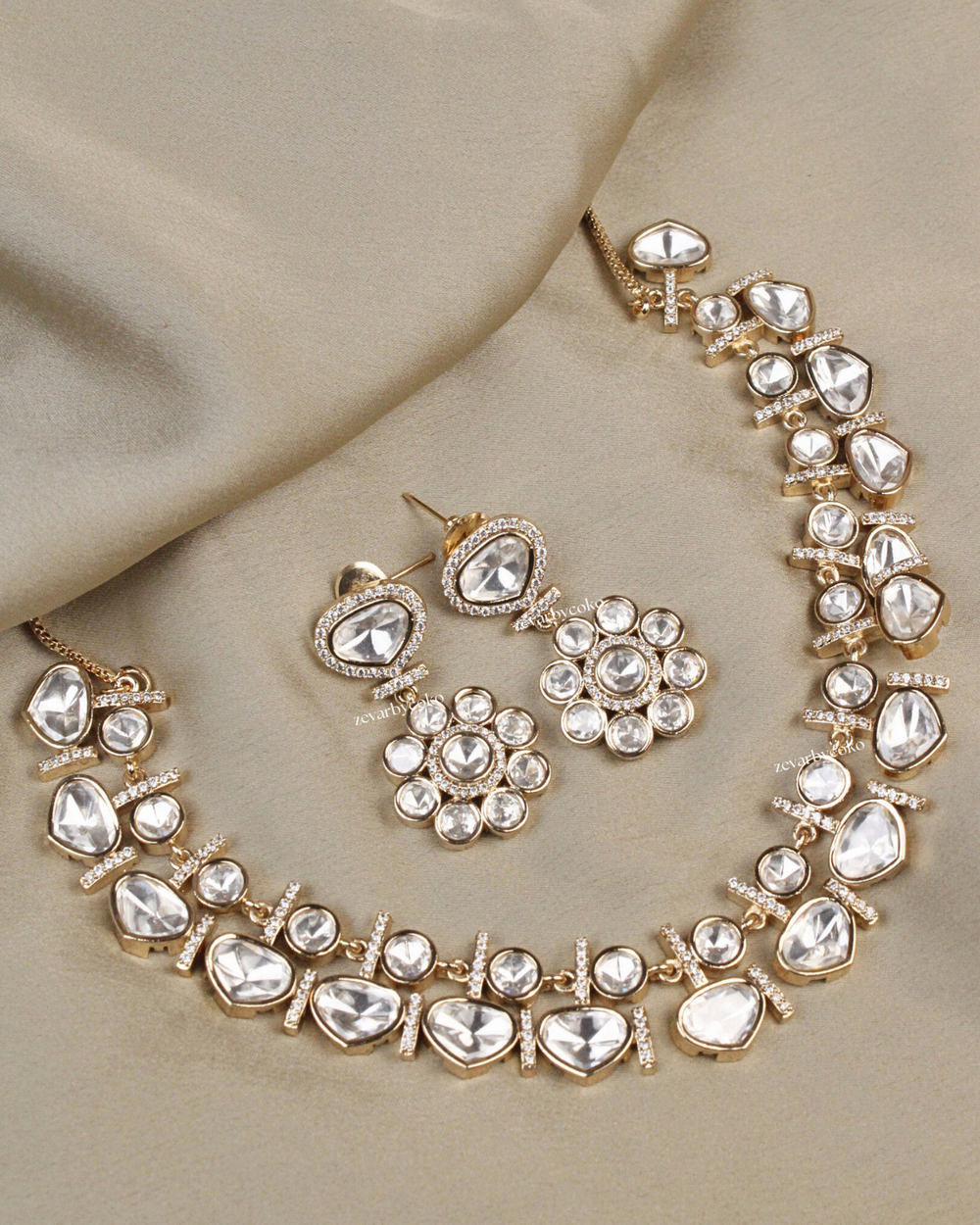 COKO's Carat Moissanite Polki Necklace Set- Nainika
