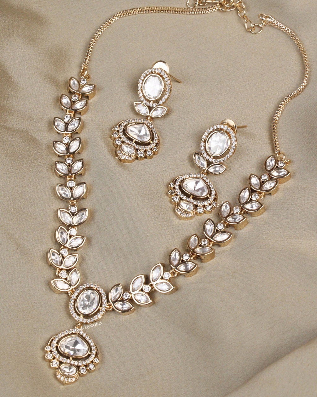 COKO's Carat Moissanite Polki Necklace Set- Noor