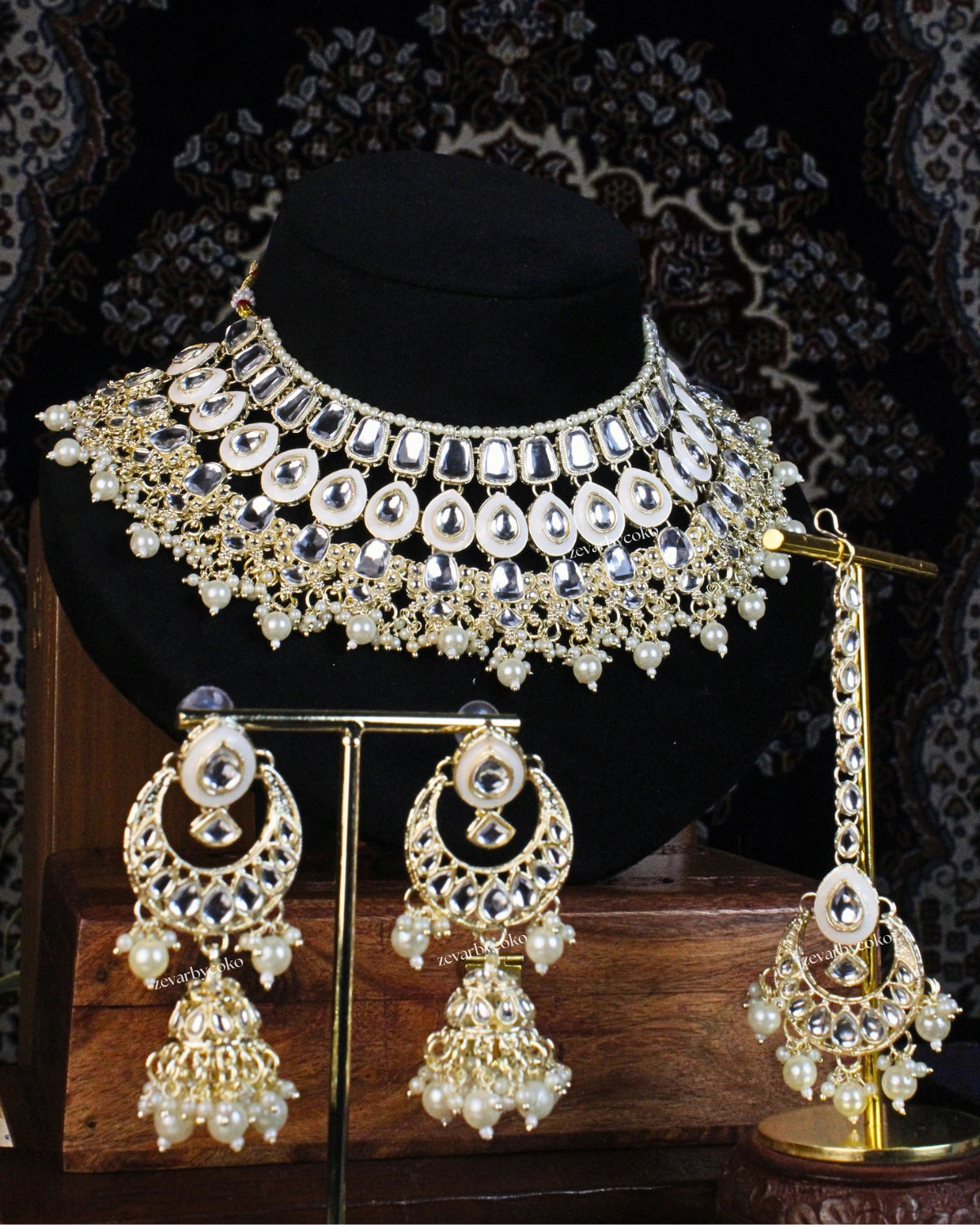 COKO's Majestic Pearl & Kundan Necklace Set- Srishti