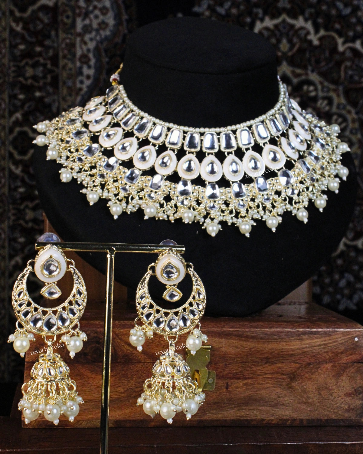 COKO's Majestic Pearl & Kundan Necklace Set- Srishti