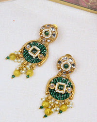 COKO's Shanvika Pearl Necklace Set