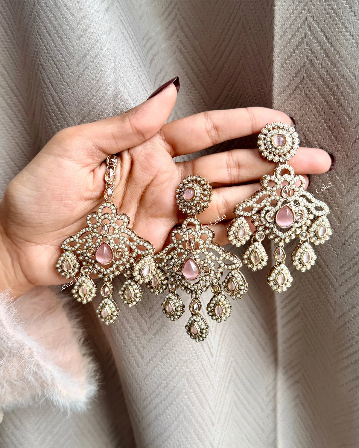 COKO's Maang Tikka & Chaandbali Earrings set - Tiyara