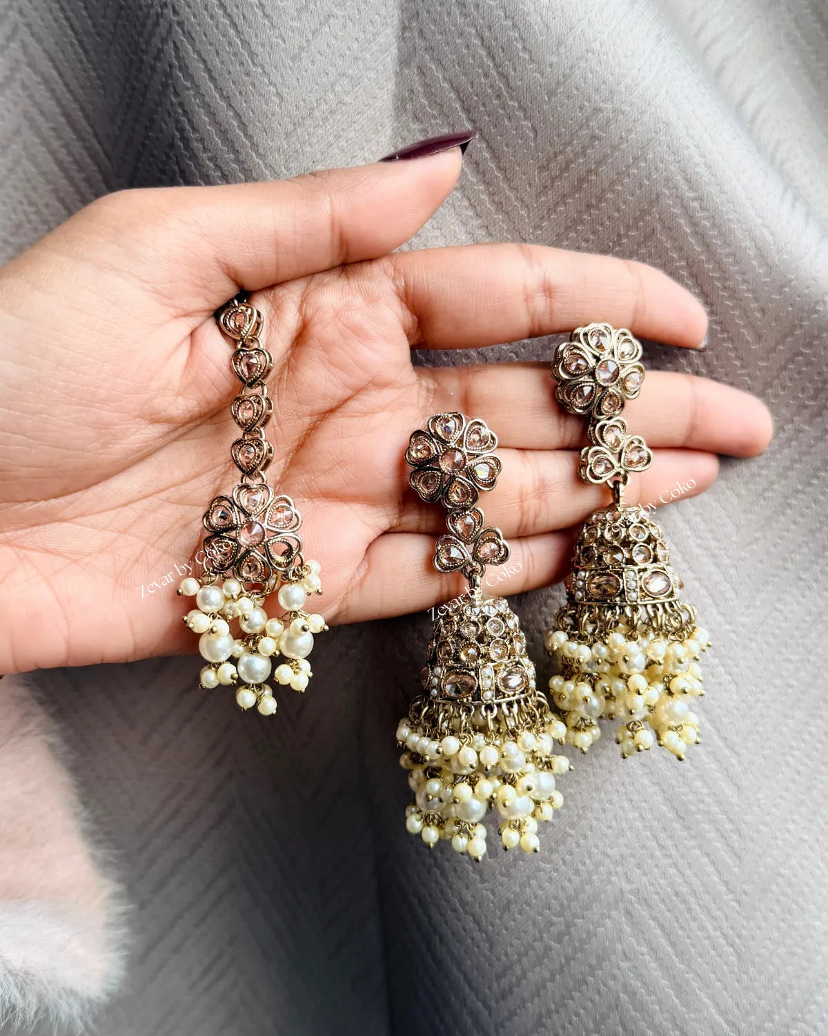 COKO's Maang Tikka & Jhumka Earrings set - Tavisha
